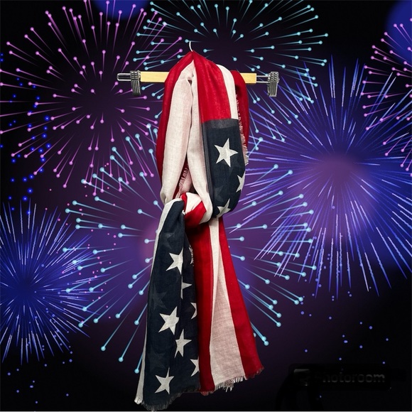 American Flag Stars and Stripes Lightweight Scarf by Old Navy, NWOT - Picture 5 of 9